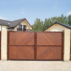 Распашные ворота деревянные Premium